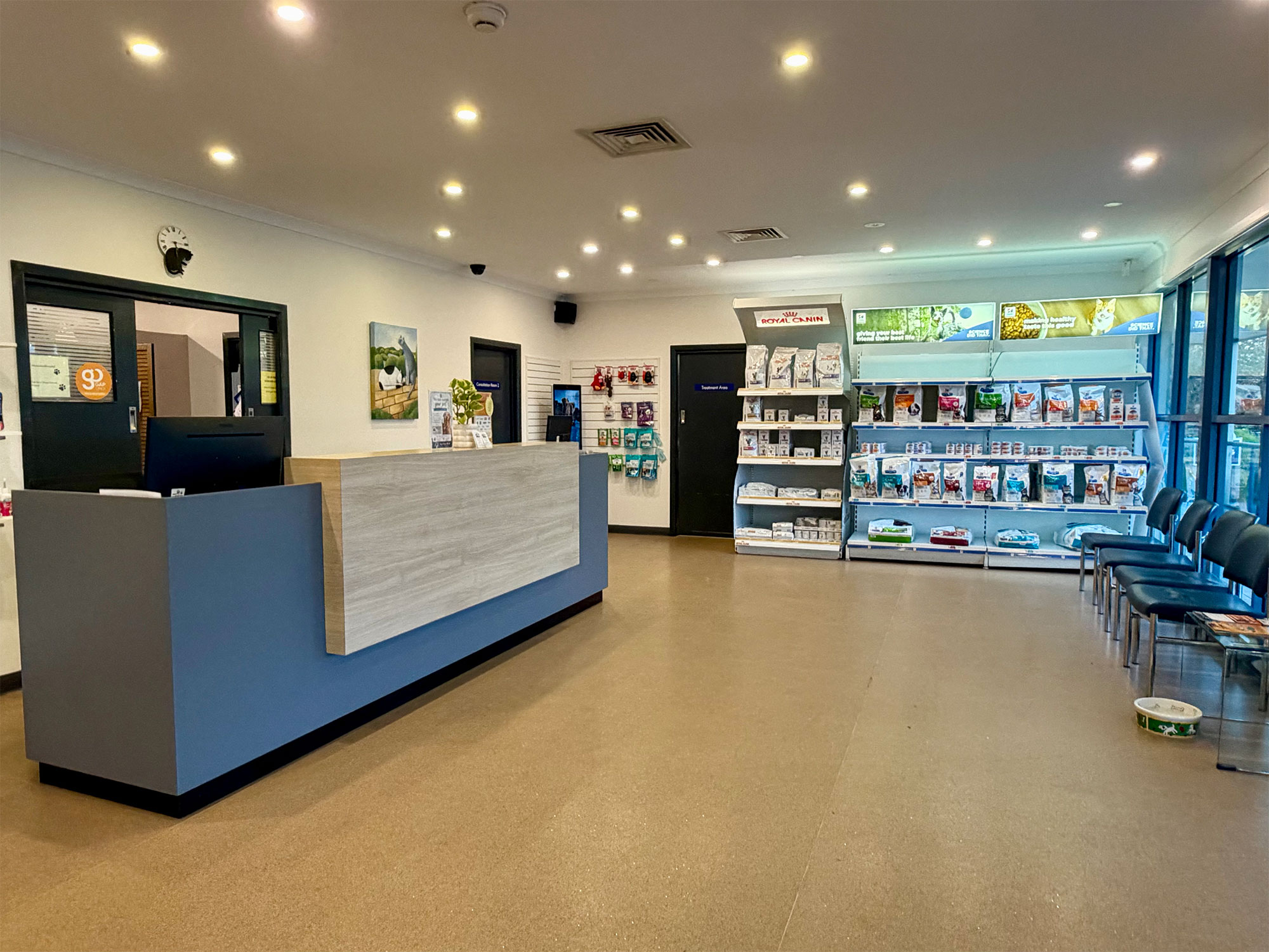 High Street Road Animal Hospital - Vet in Mt Waverley 